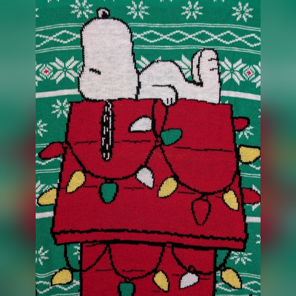 NWT Peanuts Snoopy Chillin' Dog House Christmas Ugly Sweater Adult 3XL 3XG XXXL - Picture 9 of 13